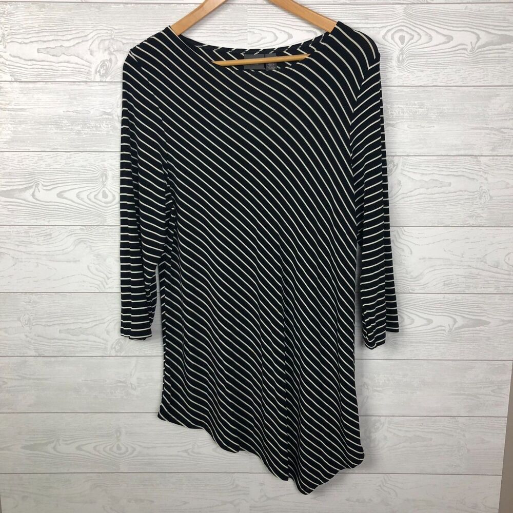 Travelers By Chico's Blouse Women's Size 2/Large Black Stripe Asymmetrical Hem